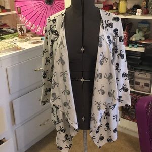 Hot Topic Black and White Skull Cardigan